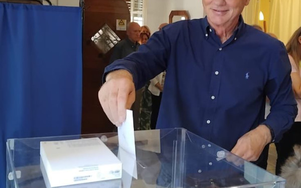 Ψήφισε ο Ν. Παπανδρέου για τις εκλογές στο ΠΑΣΟΚ - «Το ΠΑΣΟΚ είναι ξανά εδώ για να κάνει το χρέος του»