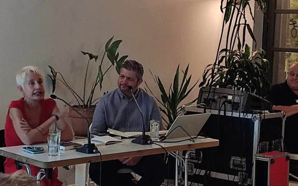 59α Δημήτρια: Ήρωες για φίλημα δημιουργεί η συγγραφέας Σοφία Νικολαΐδου (βίντεο)