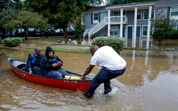 ΗΠΑ: Τουλάχιστον 44 νεκροί από το πέρασμα του τυφώνα Χέλεν
