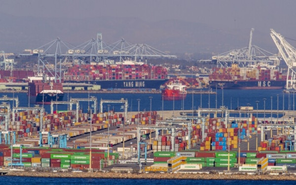 ΗΠΑ: Οι λιμενεργάτες άρχισαν απεργία μετά την αποτυχία εργασιακών διαπραγματεύσεων