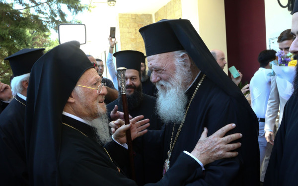 Βαρθολομαίος και Ιερώνυμος συναντήθηκαν με τους 70 φοιτητές του Θεολογικού Οικοτροφείου