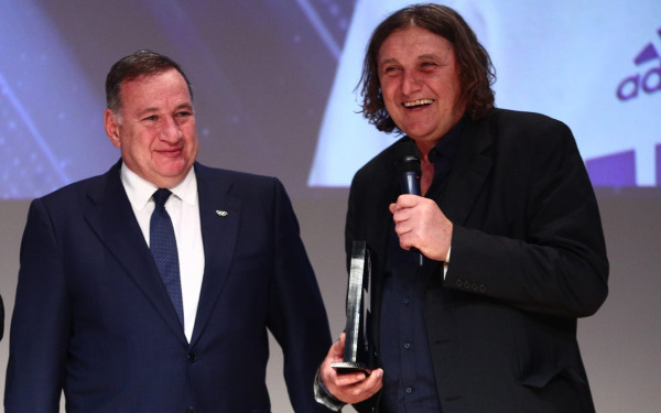 Η ΕΟΕ προτείνει τον Γιώργο Πομάσκι για το βραβείο IOC Coaches Lifetime Achievement
