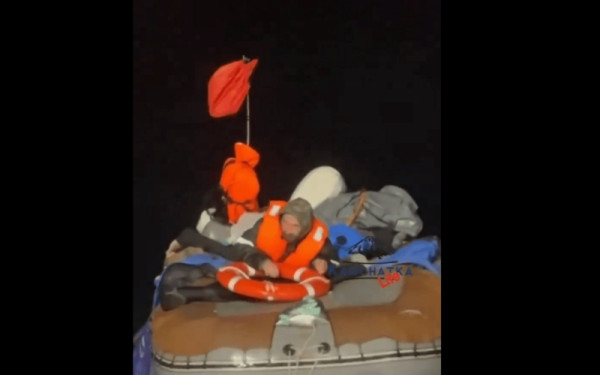 Ρωσία: Ο ναυαγός που επιβίωσε σε φουσκωτή βάρκα για 66 μέρες αφηγείται την περιπέτειά του