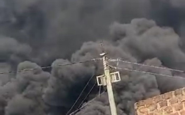 Βυτιοφόρο εξερράγη μέρα μεσημέρι στην Καμπάλα της Ουγκάντας - Τουλάχιστον 10 νεκροί (βίντεο)