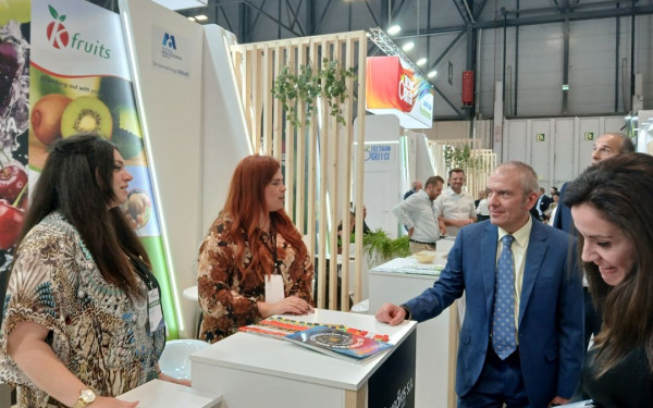 Μαδρίτη: Δυναμική συμμετοχή της ΠΚΜ στη Διεθνή Έκθεση Φρούτων και Λαχανικών Fruit Attraction 2024