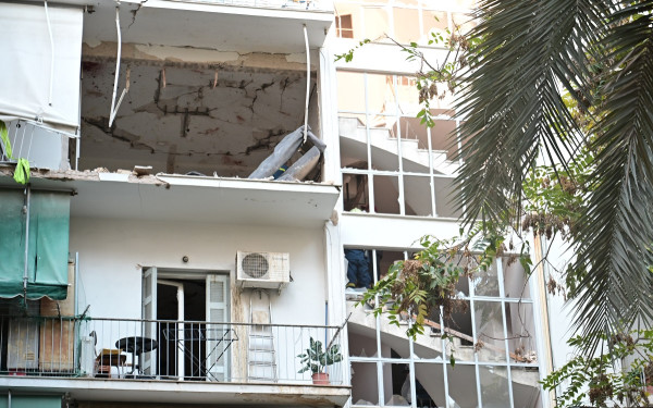 Έκρηξη στους Αμπελόκηπους: Στην Ανακρίτρια ο 26χρονος που συνελήφθη μετά την ανεύρεση αποτυπώματος του στο διαμέρισμα