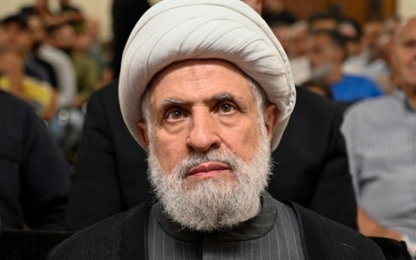 Λίβανος: Η Χεζμπολάχ «ανακάμπτει» και «θα συνεχίσουμε τον πόλεμο» δηλώνει ο Ναΐμ Κάσεμ