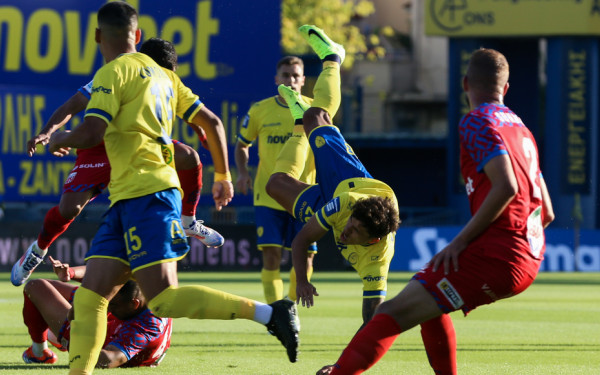 Super League: Στο 90'+11' ο Βόλος έβαλε φρένο στην «τρελή» πορεία του Παναιτωλικού (βίντεο)