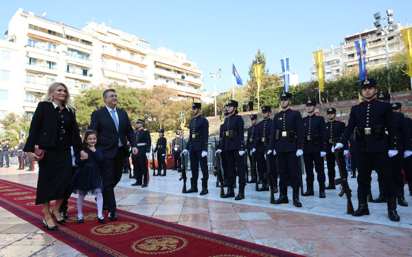 Απ. Τζιτζικώστας: Η σκέψη μας αυτονόητα πηγαίνει στους αγώνες των προγόνων μας Απ. Τζιτζικώστας: Η σκέψη μας αυτονόητα πηγαίνει στους αγώνες των προγόνων μας