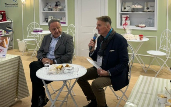 Τα γλυκά της Θεσσαλονίκης «κερδίζουν» τους επισκέπτες της Philoxenia