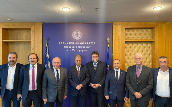 Η επαναλειτουργία της σιδηροδρομικής γραμμής Φλώρινας - Αμυνταίου - Θεσσαλονίκης στη συνάντηση Αμανατίδη - Οικονόμου