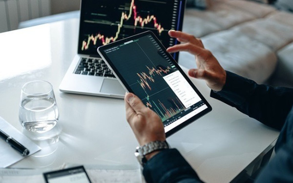 Είκοσι ελληνικές εταιρείες στην 7η Έκθεση Εισαγωγών της Κίνας