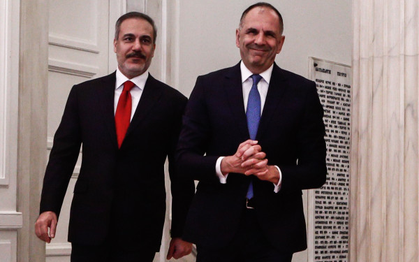 Διπλωματικές πηγές: Στις 3-4 Απριλίου νέα συνάντηση Γεραπετρίτη - Φιντάν