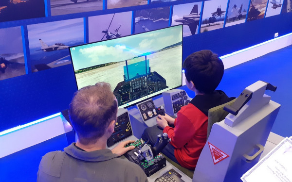 Θεσσαλονίκη: Στον συναρπαστικό κόσμο της Πολεμικής Αεροπορίας (φωτ.)