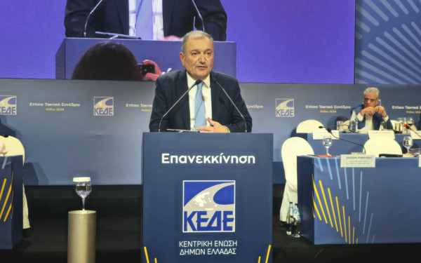 Ι. Καϊτεζίδης από ΚΕΔΕ: Ήρθε η ώρα να φύγουμε από τη Βαλκανιοποίηση της αυτοδιοίκησης - Στο «κόκκινο» τα οικονομικά των δήμων