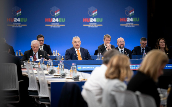 Με ρητορική Τραμπ ο Όρμπαν στην άτυπη σύνοδο κορυφής της ΕΕ: Να κάνουμε την Ευρώπη μεγάλη ξανά