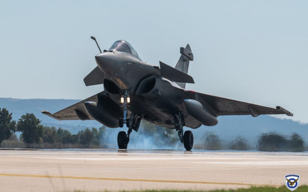 Μητσοτάκης: «Η Πολεμική Αεροπορία γιορτάζει - Κρατά ελεύθερους και παντοτινά γαλάζιους τους ουρανούς μας»