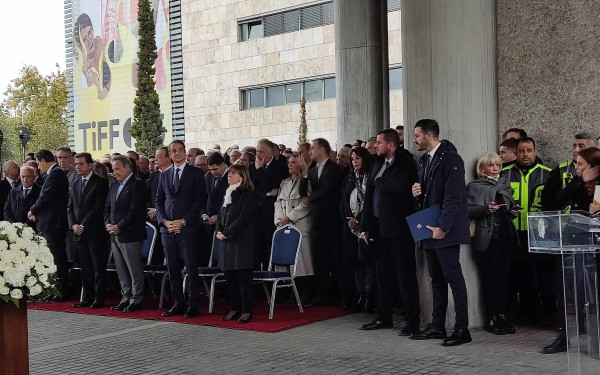 Σύσσωμος ο πολιτικός κόσμος στην κηδεία του Γιάννη Μπουτάρη - Μητσοτάκης τον αποχαιρετούμε όχι με δάκρυα, αλλά με χαμόγελο