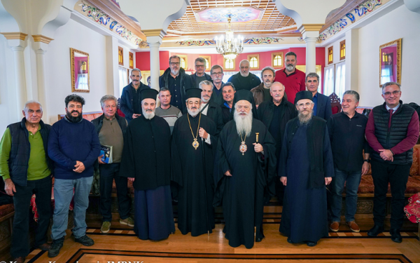 Βέροια: Αρχιερατικό Συλλείτουργο στην Παναγία Δοβρά για τη Σύναξη των αποφοίτων της Αθωνιάδος Σχολής