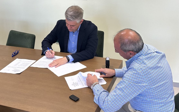 Υπογραφή Γιουτίκα για έργα αναβάθμισης στην παλαιά Ε.Ο. Θεσσαλονίκης - Καβάλας