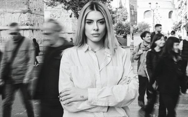 Θεσσαλονίκη: Αυτοκόλλητα σε 50 καταστήματα θα δείχνουν ότι προσφέρουν καταφύγιο σε θύματα έμφυλης βίας