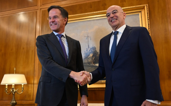 Ν. Δένδιας: Περιφερειακά και διεθνή ζητήματα στο επίκεντρο της συζήτησης με τον γενικό γραμματέα του ΝΑΤΟ