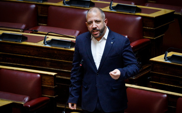 Α. Μεϊκόπουλος σε Κυρανάκη: «Θα επιτρέψετε νέα υποβάθμιση της ασφάλειας στον σιδηρόδρομο;