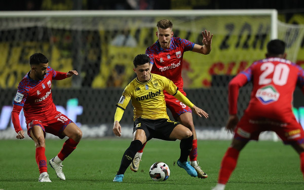 Άρης - Βόλος 0-1: Ανώμαλη προσγείωση στο γεμάτο Χαριλάου