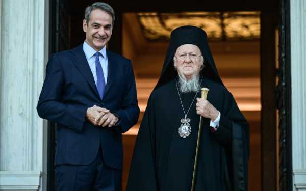 Με τον Οικουμενικό Πατριάρχη Βαρθολομαίο θα συναντηθεί αύριο ο πρωθυπουργός