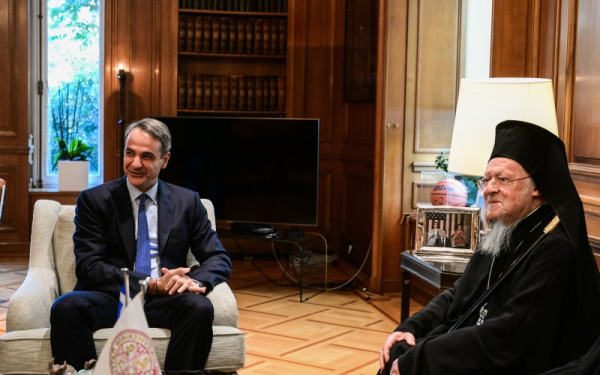 Κ. Μητσοτάκης σε Βαρθολομαίο: Η παρουσία σας σε αυτούς τους δύσκολους καιρούς μάς δίνει δύναμη