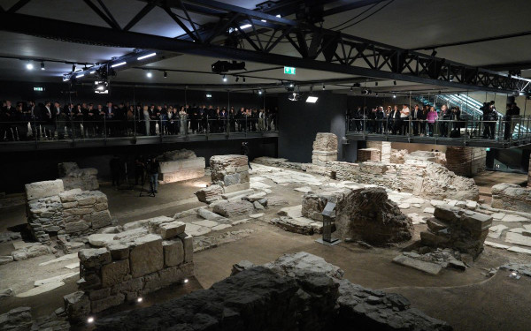 Θεσσαλονίκη: Εντυπωσιασμένοι με το μετρό και τα αρχαία οι προσκεκλημένοι υπουργοί από τη Γερμανία, την Κύπρο και τη Σλοβακία