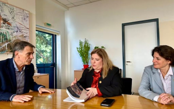 Μ. Συρεγγέλα: Η κυβέρνηση προχωρά αποφασιστικά στην προστασία των παιδιών από κάθε μορφή κακοποίησης