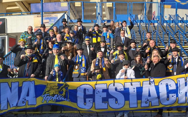 Ποδόσφαιρο: Οπαδοί τσέχικης ομάδας διαμαρτυρήθηκαν με τον πιο ευφάνταστο τρόπο για την ακρίβεια στα εισιτήρια (φωτ.)