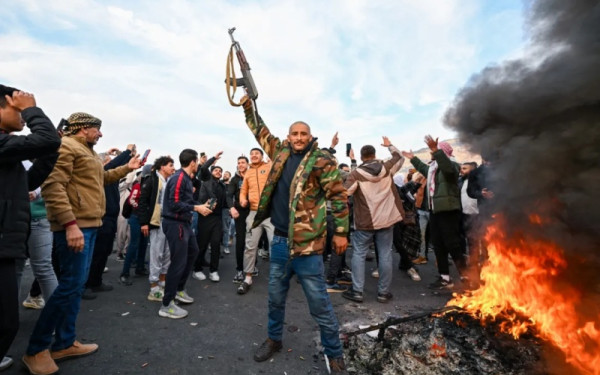 Συρία: Πανηγυρισμοί στη Δαμασκό για την πτώση του Μπασάρ αλ Άσαντ - «Δεν πιστεύαμε ότι αυτός ο εφιάλτης θα τερματιζόταν»