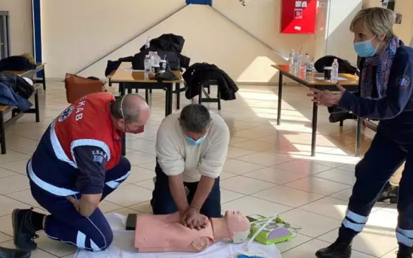 «ΕΚΑΒ be S.A.F.E. - Μια εβδομάδα μπορεί, κυριολεκτικά, να κρατήσει μια ΖΩΗ!»