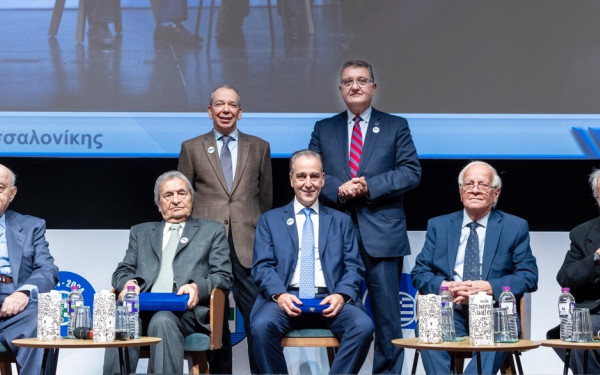 Θεσσαλονίκη: Τους πρώην πρόεδρους τίμησε ο Ιατρικός Σύλλογος Θεσσαλονίκης με αφορμή τα 100 χρόνια από τη σύστασή του