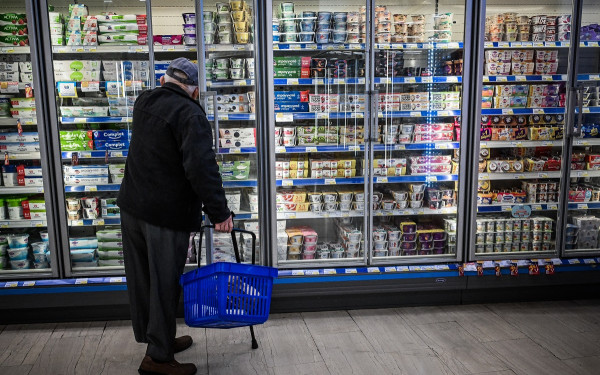 ΙΕΛΚΑ-Τιμές σούπερ μάρκετ: Οριακή αύξηση τον Φεβρουάριο, μικρή μείωση σε εύρος 12μήνου