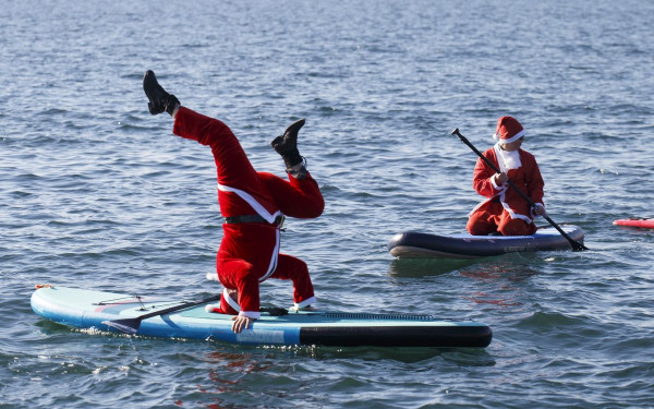 Θεσσαλονίκη: Ο Θερμαϊκός γεμίζει σήμερα με Αϊ-Βασίληδες σε sup