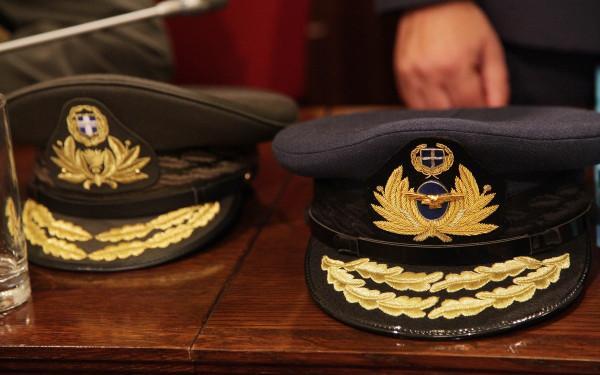 Μεγάλη μείωση του αριθμού των Συνταγματαρχών κατά τις πρόσφατες κρίσεις στις Ένοπλες Δυνάμεις