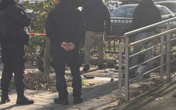 Θεσσαλονίκη: Από τύχη δεν έσκασε η βόμβα στο σακίδιο του 35χρονου στα δικαστήρια - Στις έρευνες η αντιτρομοκρατική (φωτ.)