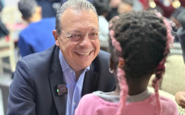 Θεσσαλονίκη: Ο πρόεδρος του ΣΥΡΙΖΑ- ΠΣ στο Κέντρο Φιλοξενίας Ασυνόδευτων Ανηλίκων της Άρσις