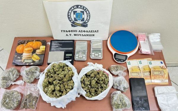 Θεσσαλονίκη: Συνελήφθη άνδρας για κατοχή ναρκωτικών - Τι εντόπισε η αστυνομία (φωτ.)