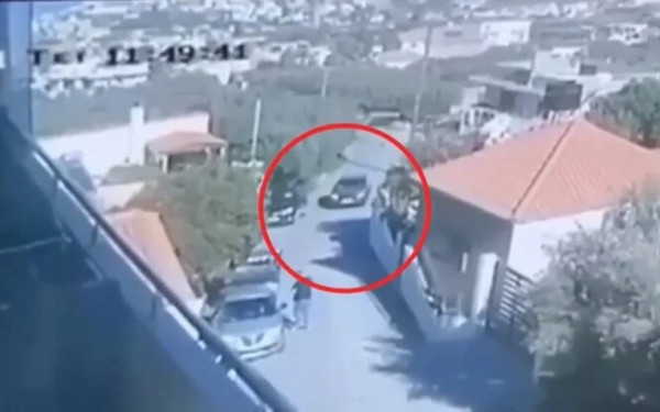 Φονική παράσυρση στο Ηράκλειο: Το χρονικό της δολοφονίας της 36χρονης - Ο δράστης δεν τη γνώριζε (βίντεο)