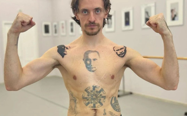 Ο κορυφαίος χορευτής Πολούνιν και υποστηρικτής του Πούτιν εγκαταλείπει τη Ρωσία