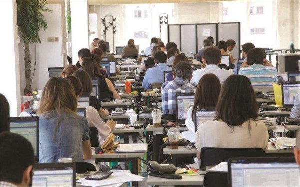 Μισθοί: Η «γκρίζα ζώνη» κάτω από τον κατώτατο - Ποιοι θα δουν αυξήσεις (βίντεο)