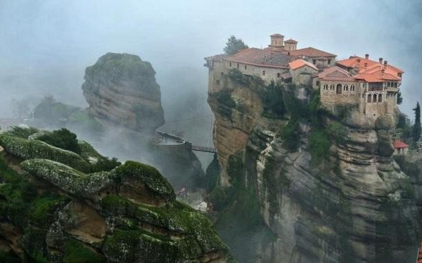 Μετέωρα: Νεκρός σε απόκρημνο βράχο εντοπίστηκε ο 35χρονος αγνοούμενος 