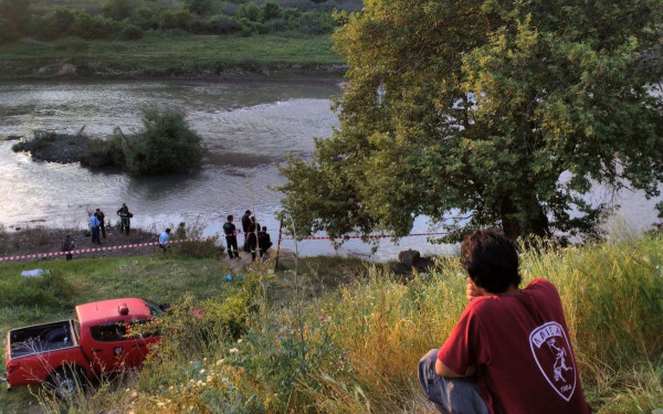 Λάρισα: Αγωνιώδεις προσπάθειες για τον εντοπισμό ενός 39χρονου που αγνοείται (βίντεο)
