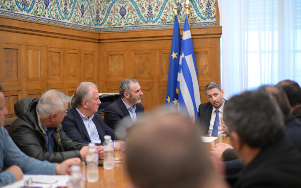 Συνάντηση Ανδρουλάκη με τη Συντονιστική Επιτροπή Αγροτών Βοιωτίας