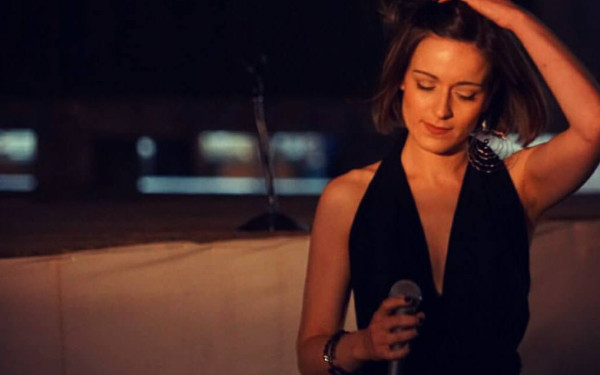 Η Δήμητρα Αντωνακούδη – Μαίρη Λίντα του ΚΘΒΕ λέει στο makthes.gr: «Νομίζω ότι έχουμε χάσει τον μύθο»