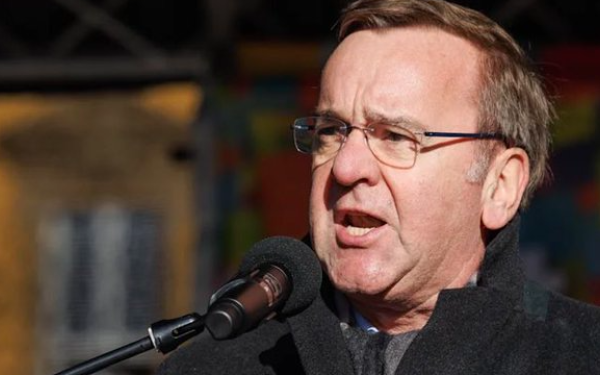 Γερμανία: Συνομιλίες για βοήθεια προς την Ουκρανία με την επίσκεψη του  Μ. Πιστόριους στην χώρα